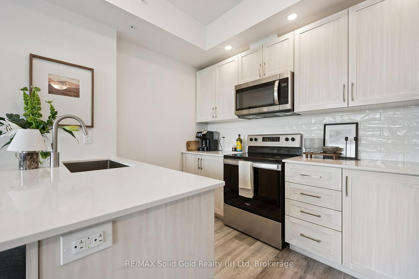 108 Garment Street, Unit 2512 - Photo 26