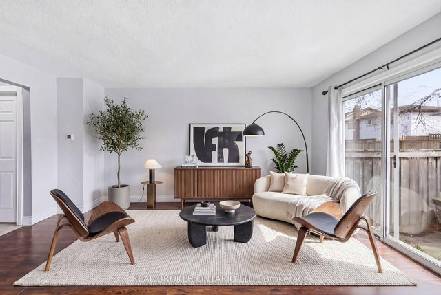 29 - 262 Kenora Avenue