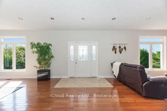 346195 15th Side Road • Mono, ON photo 14