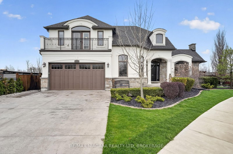 60 Mackenzie King Ave, St. Catharines, L2P 0E1 | Image 2