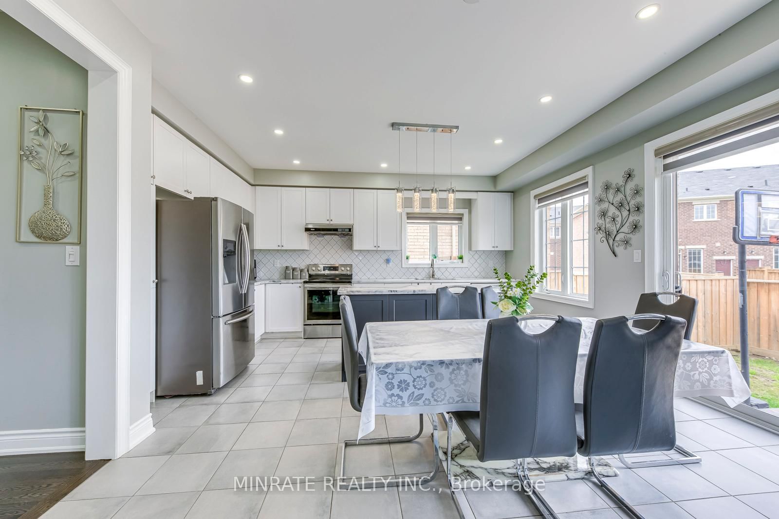 99 McKnight Avenue - Photo 10