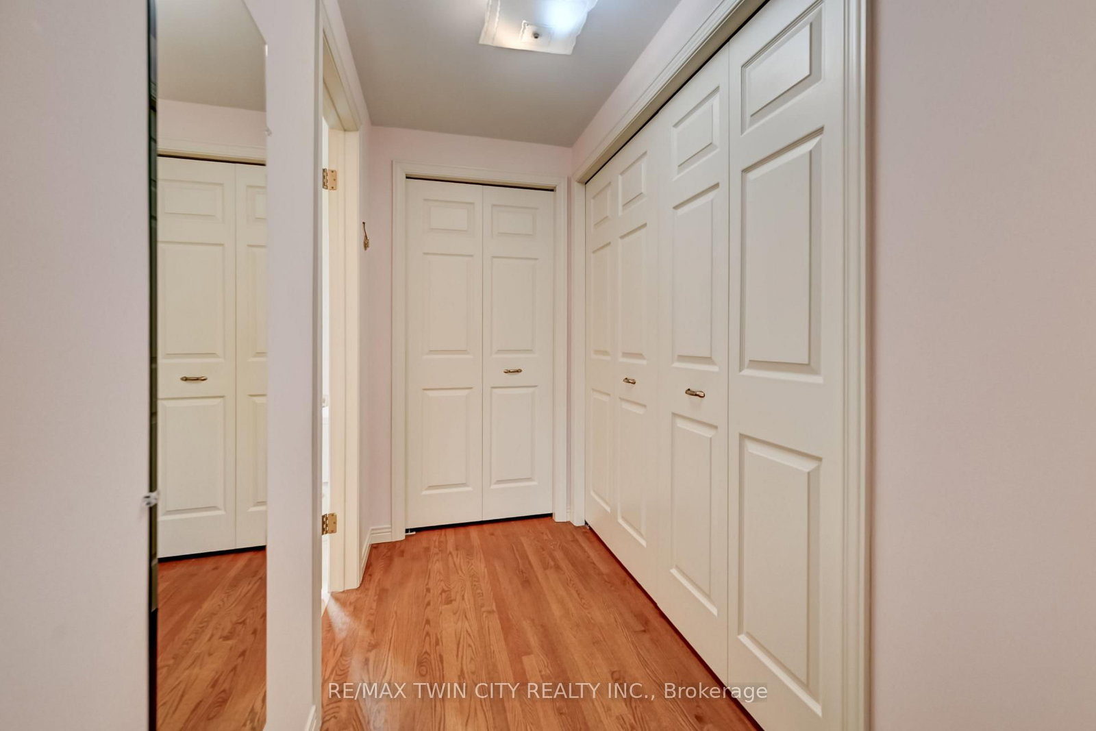 285 Magnolia Place - Photo 25