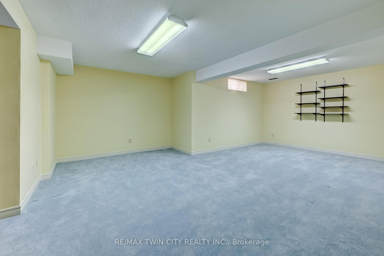 285 Magnolia Place - Photo 33