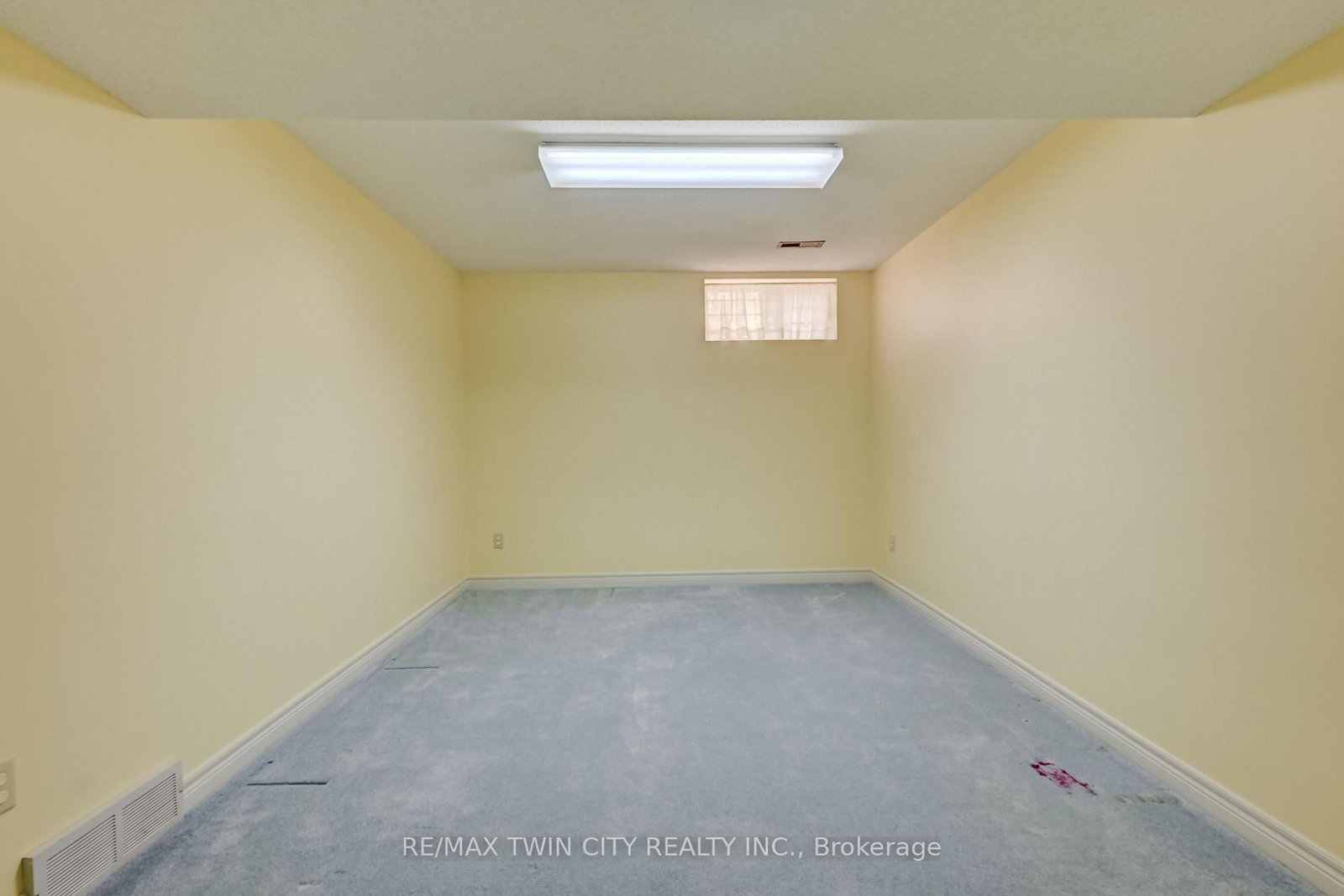 285 Magnolia Place - Photo 35