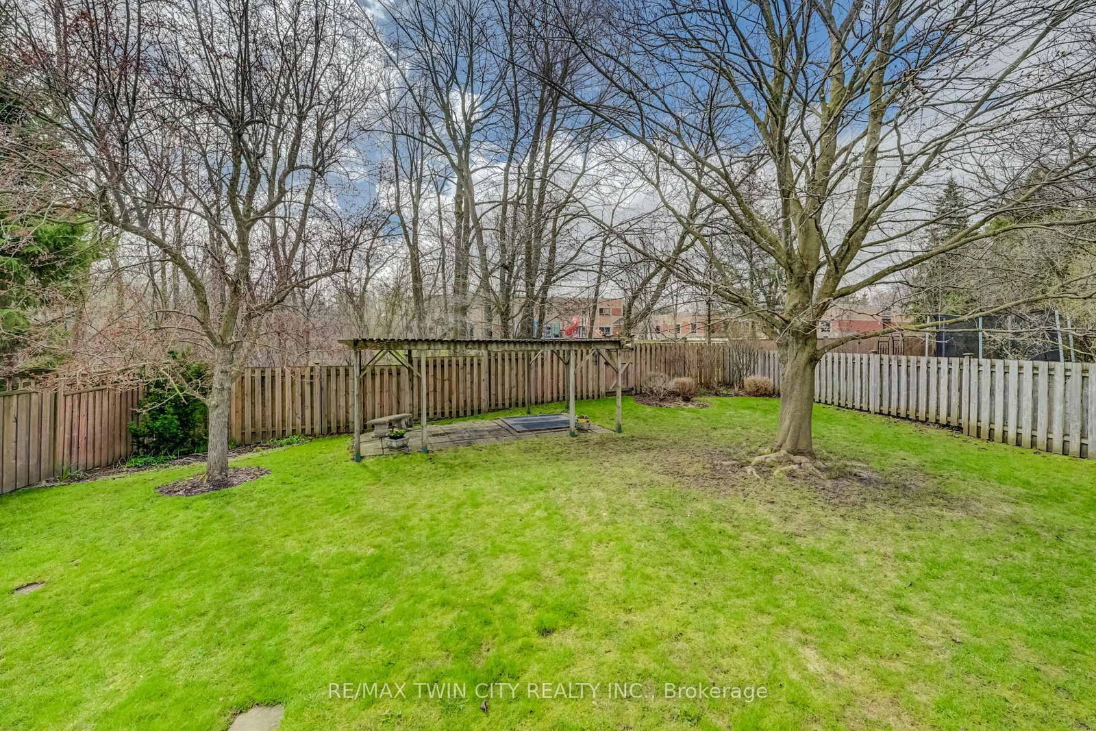 285 Magnolia Place - Photo 39