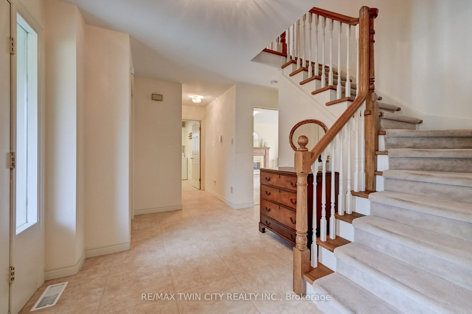 285 Magnolia Place - Photo 4