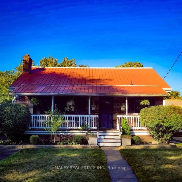 34 Christopher Drive