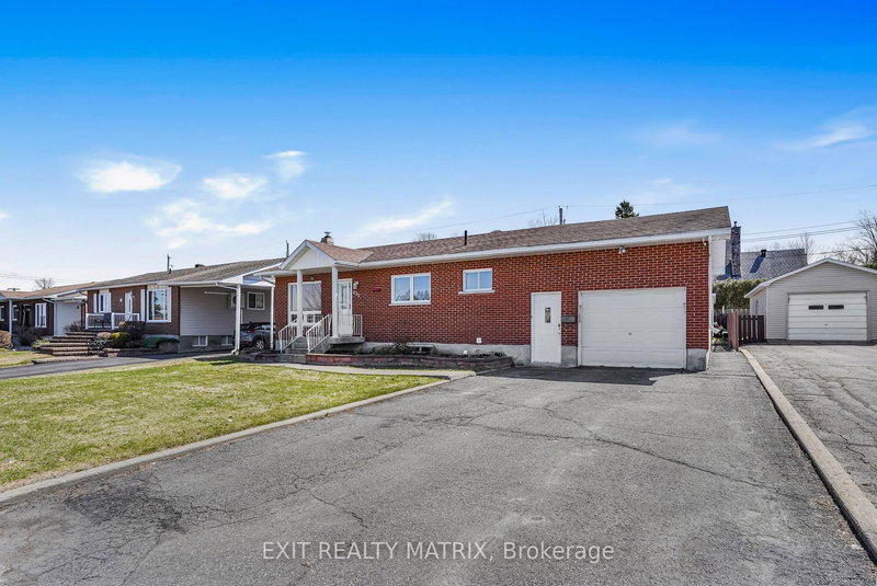 925 Ghislain St, Hawkesbury, K6A 3A8 | Image 2