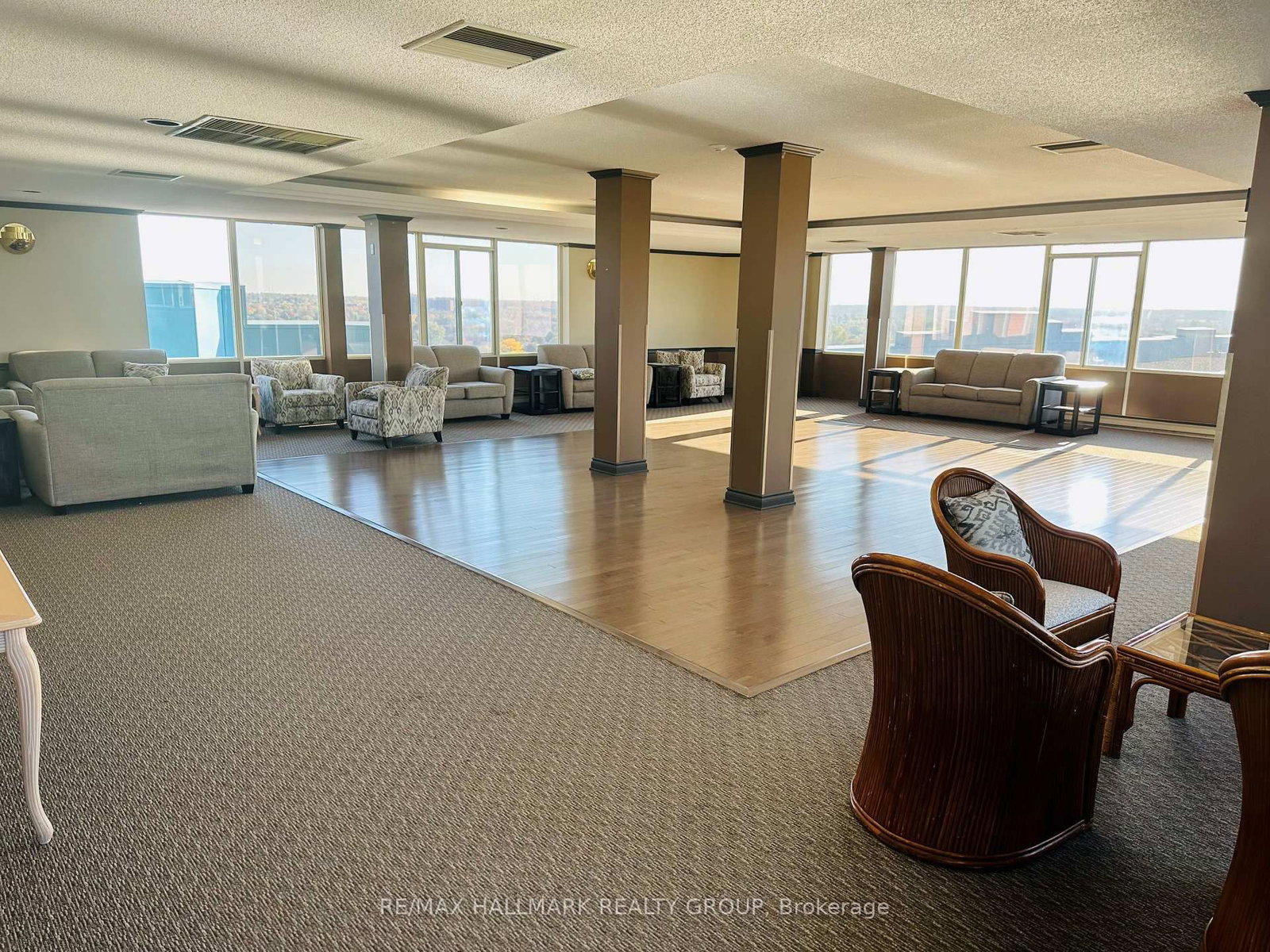 1025 Grenon Avenue, Unit 813 - Photo 16