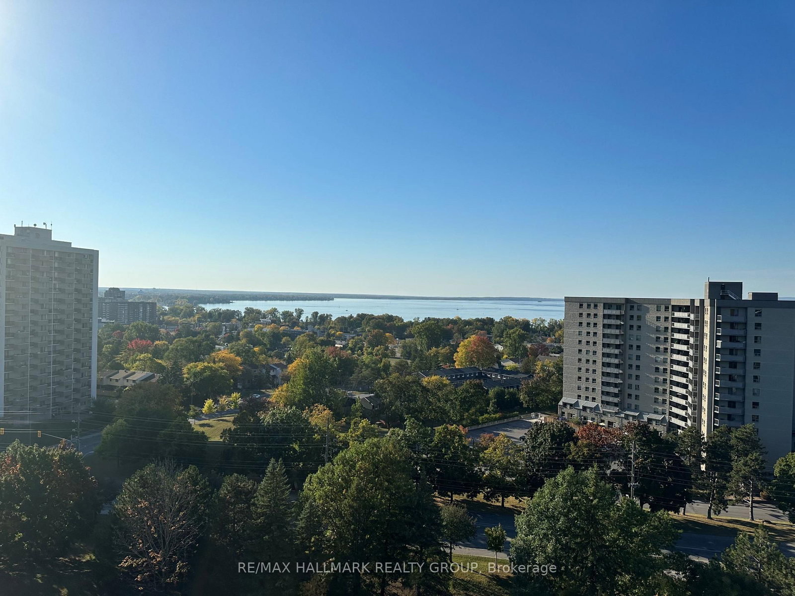 1025 Grenon Avenue, Unit 813 - Photo 23