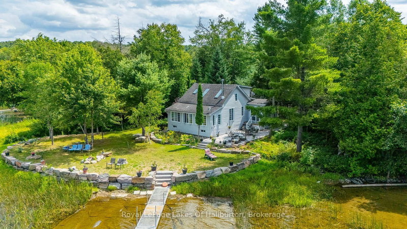 1049 Ninatigo Lane, Algonquin Highlands, K0M 1S0 | Image 2