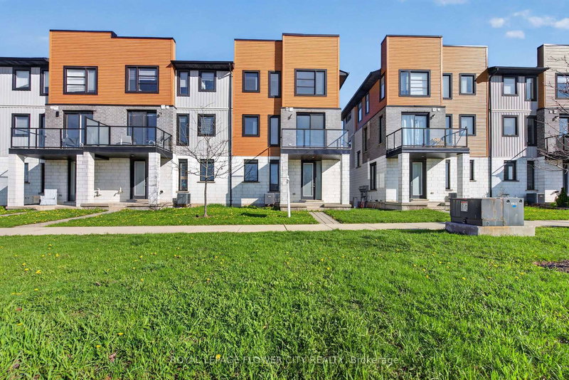 923 Sarnia Rd, London North, N6H 5J9 | Image 2