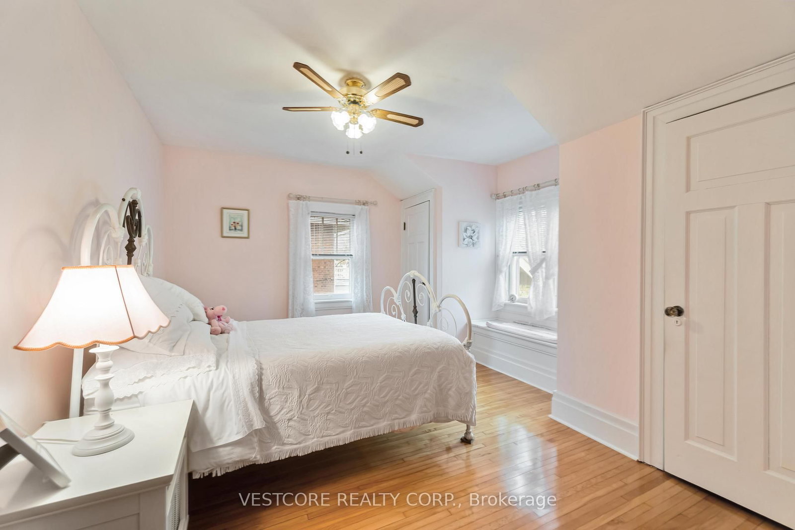 99 E Main Street E - Photo 19