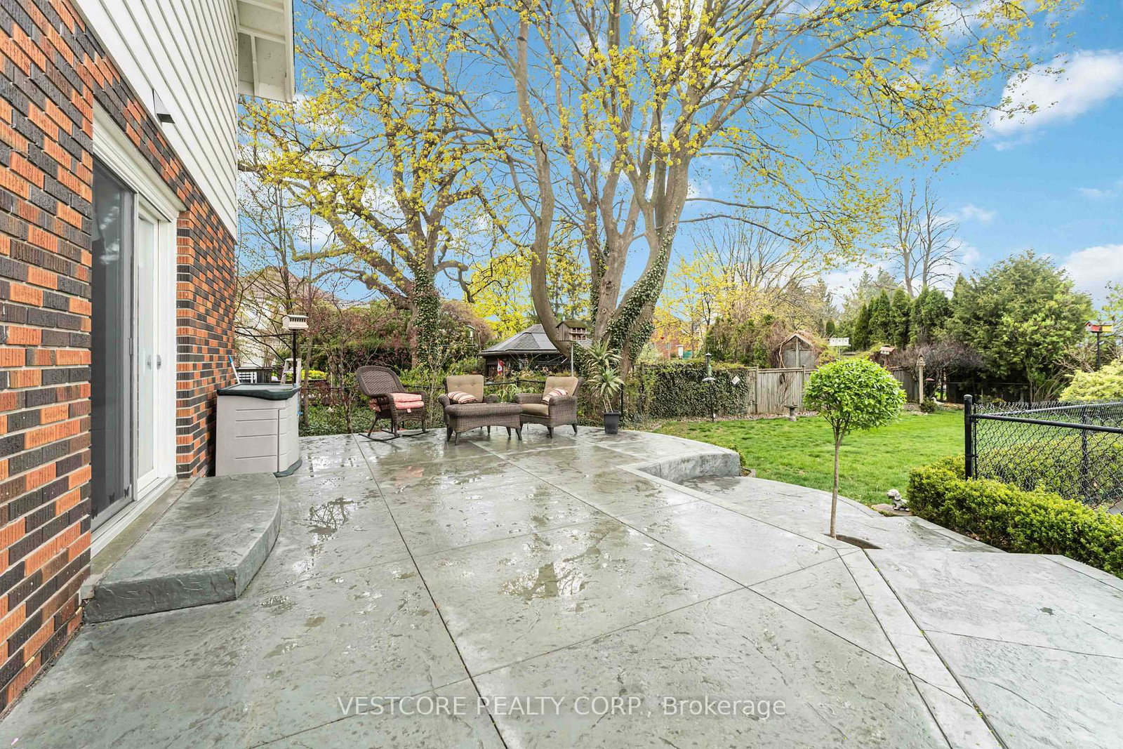 99 E Main Street E - Photo 24