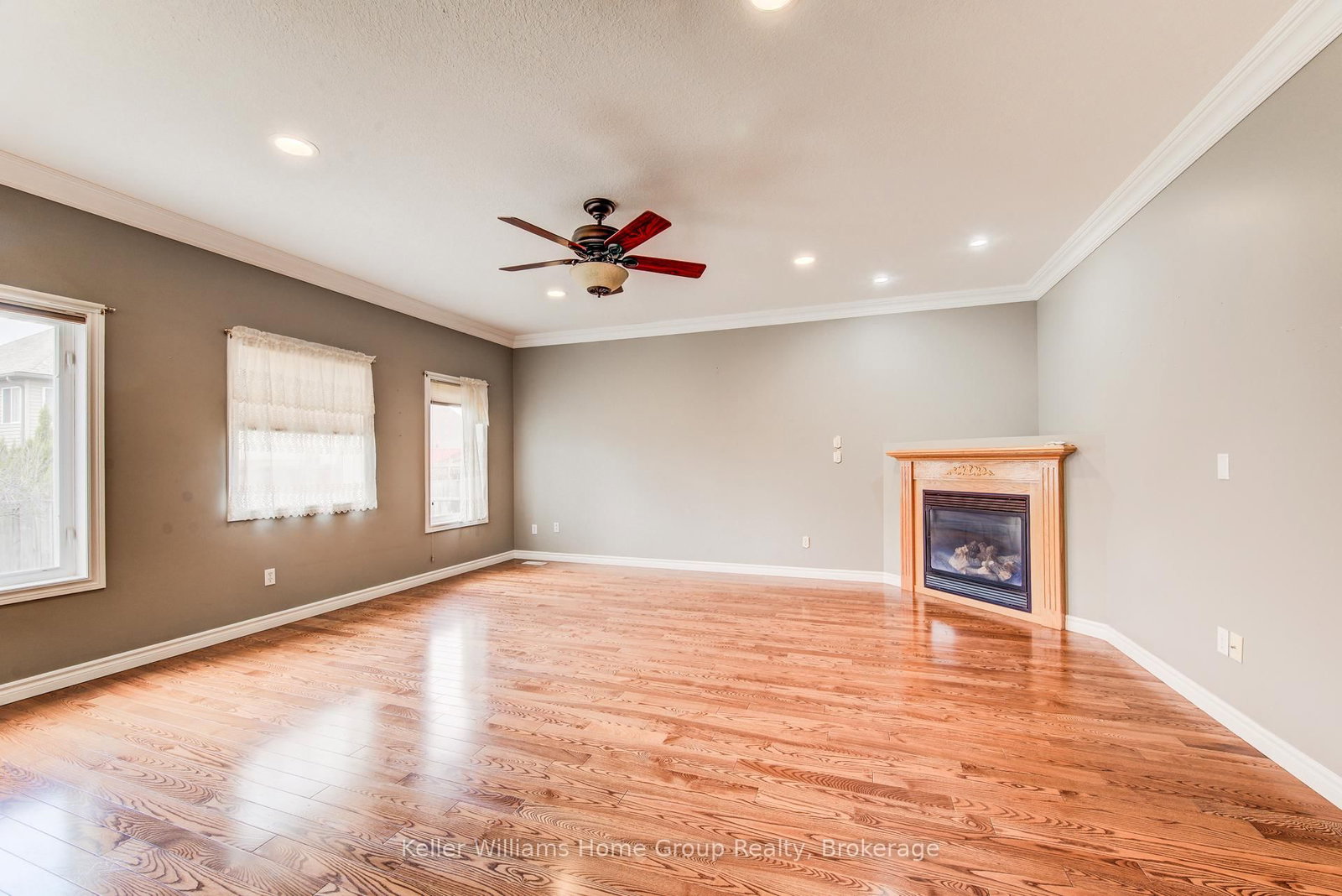 8 Price Street - Photo 16