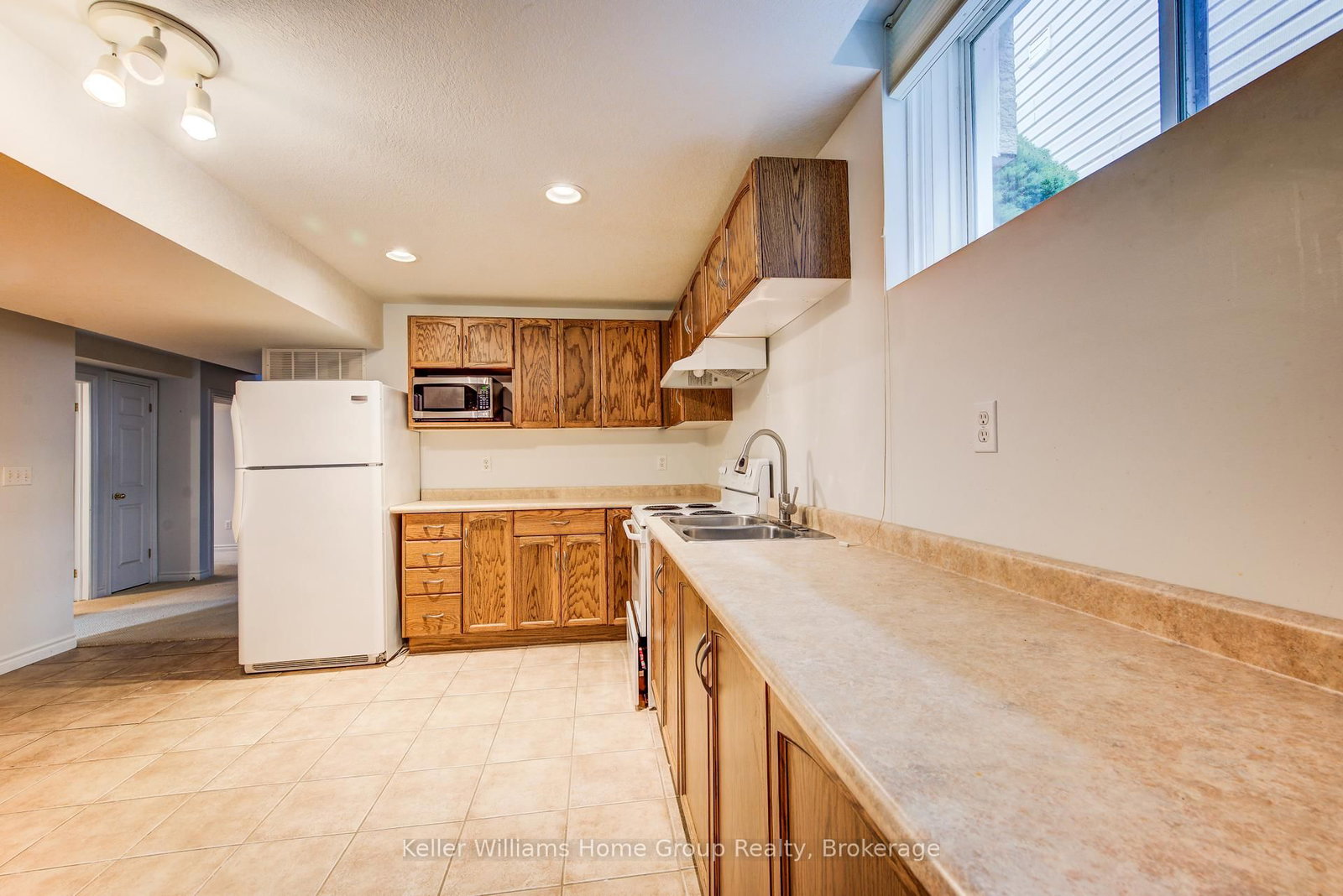 8 Price Street - Photo 32