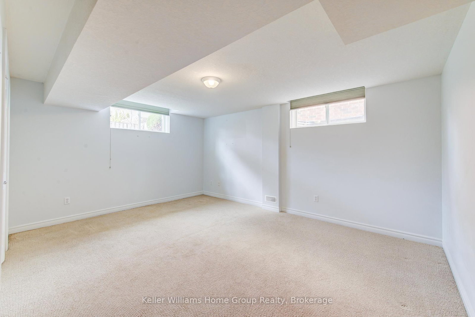 8 Price Street - Photo 34