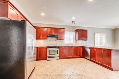 8 Price Street • Guelph, ON photo 9