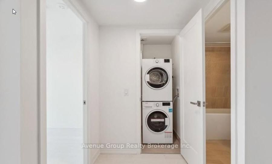 415 Main Street W, Unit 318 - Photo 16