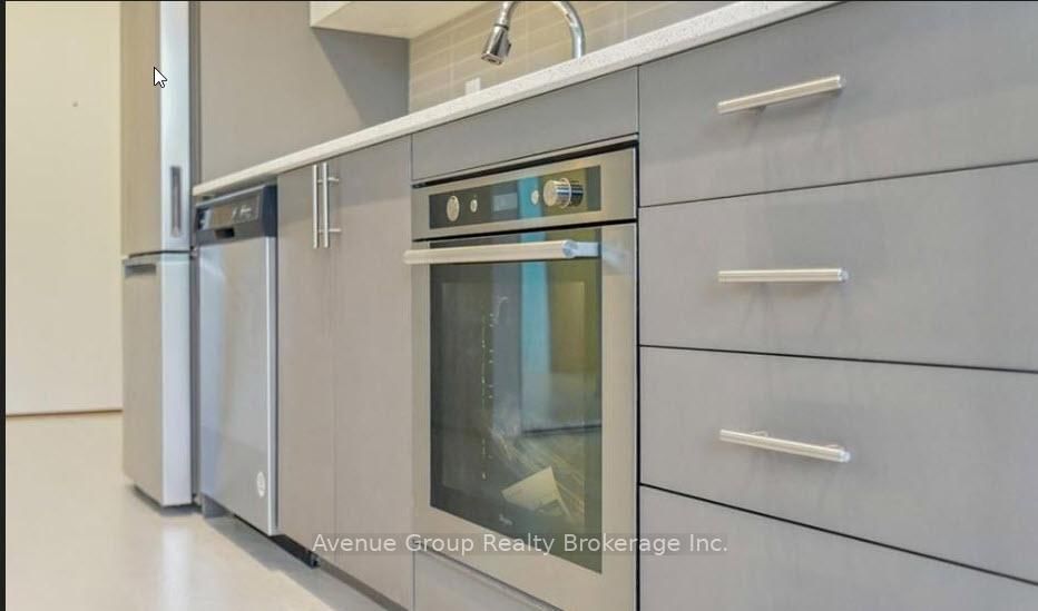 415 Main Street W, Unit 318 - Photo 7