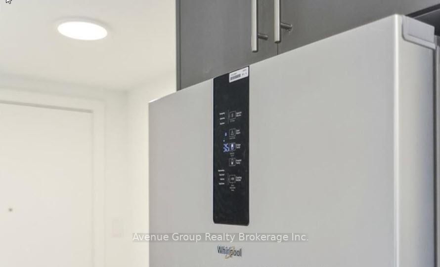 415 Main Street W, Unit 318 - Photo 9