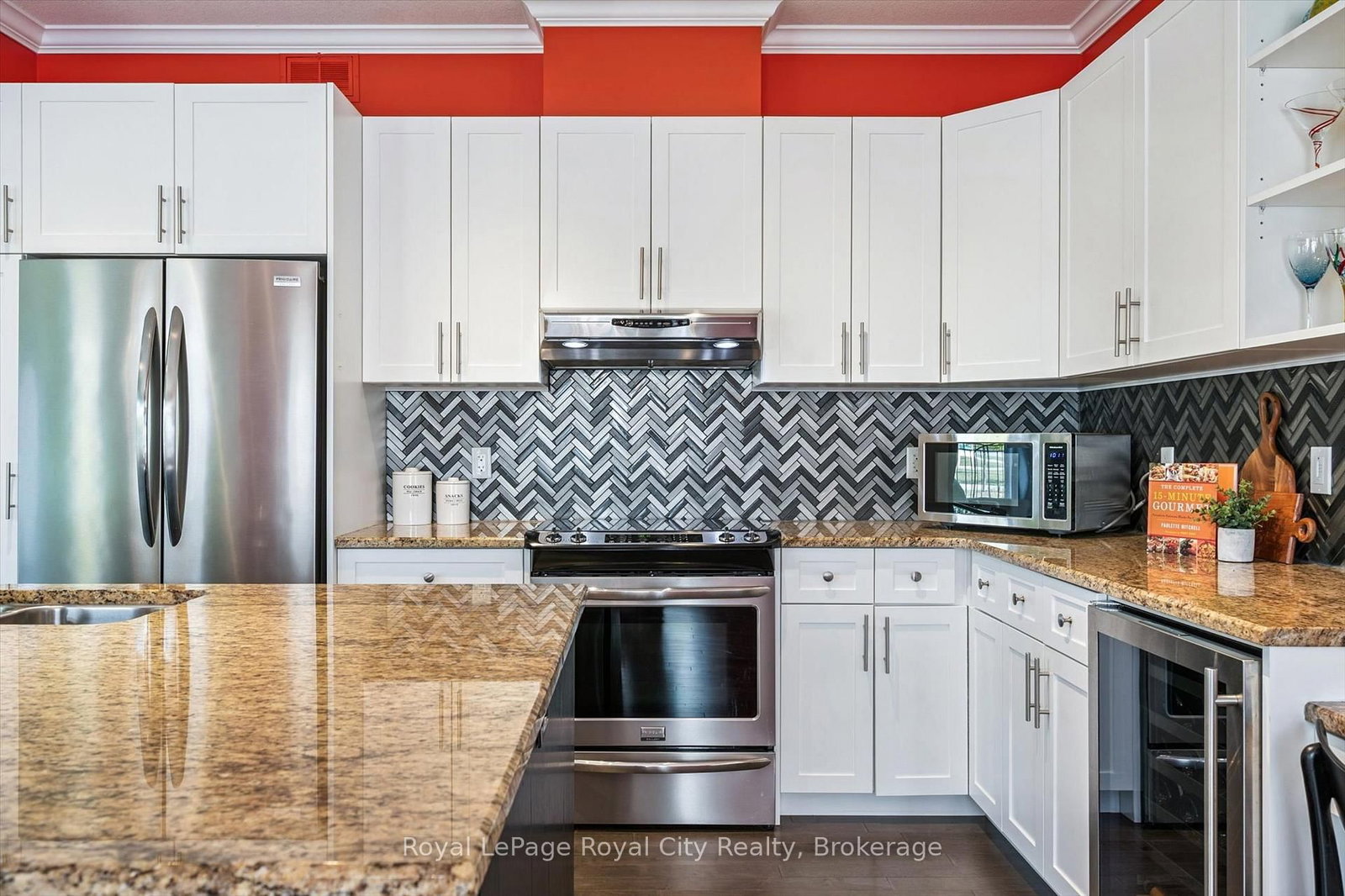 39 Kay Crescent, Unit 1 - Photo 23