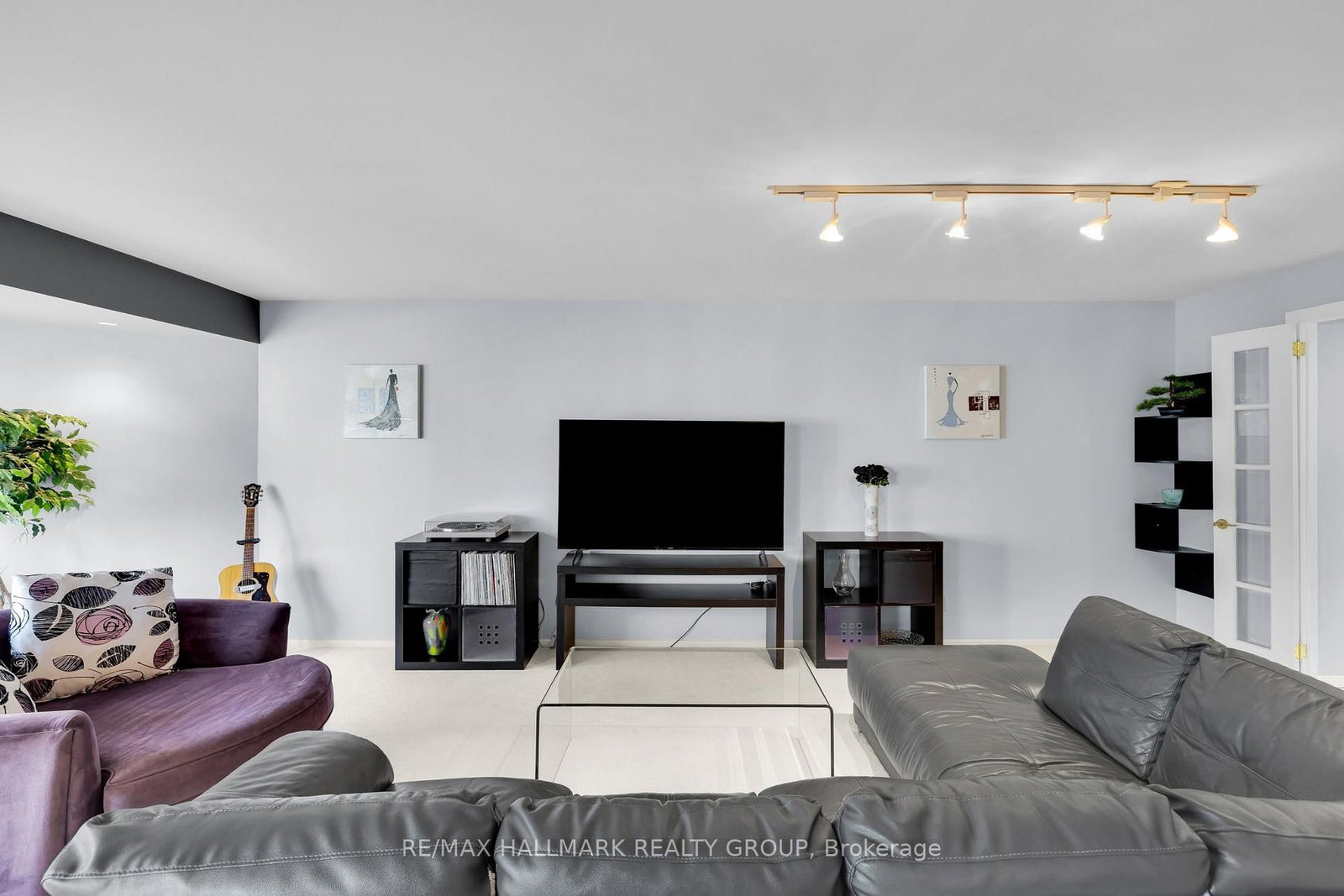 151 Bay Street, Unit 810 - Photo 11