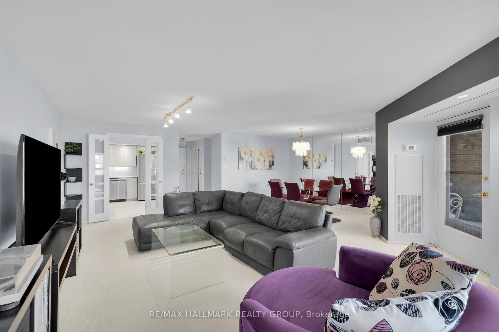 151 Bay Street, Unit 810 - Photo 13