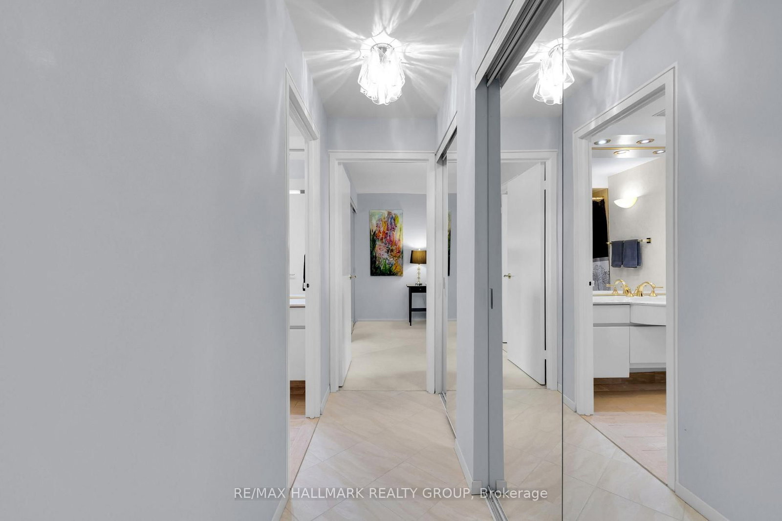 151 Bay Street, Unit 810 - Photo 18