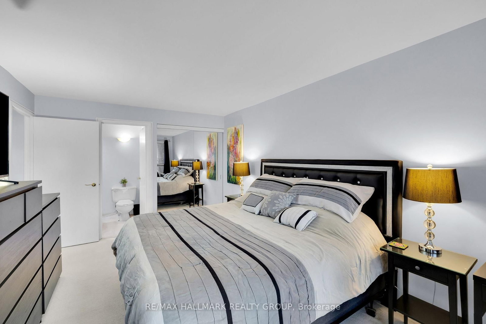 151 Bay Street, Unit 810 - Photo 22