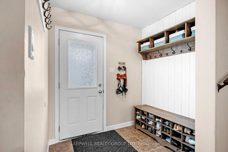 11 Johnston St, Carleton Place, K7C 4R7 | Image 3