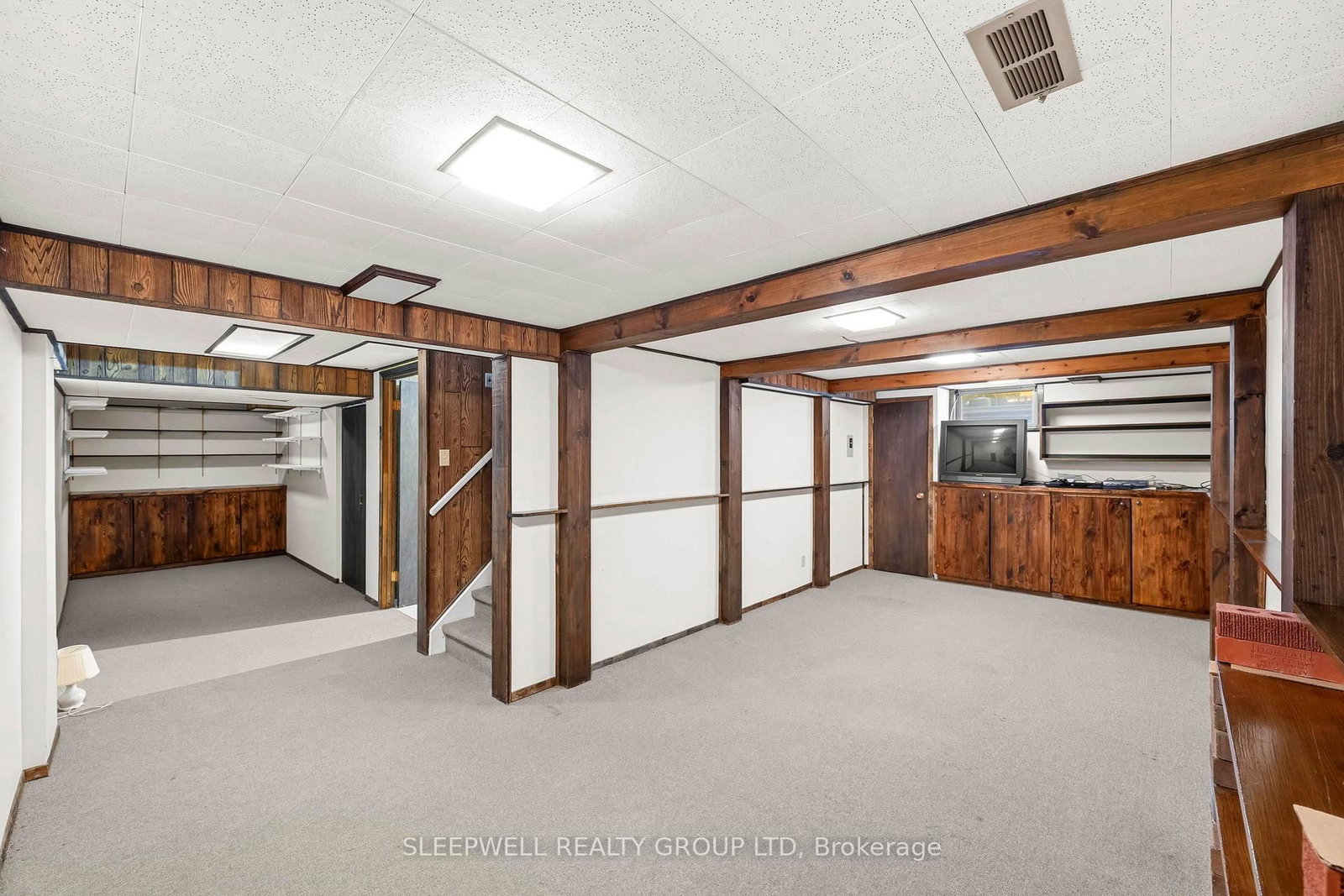 91 Country Lane W - Photo 22