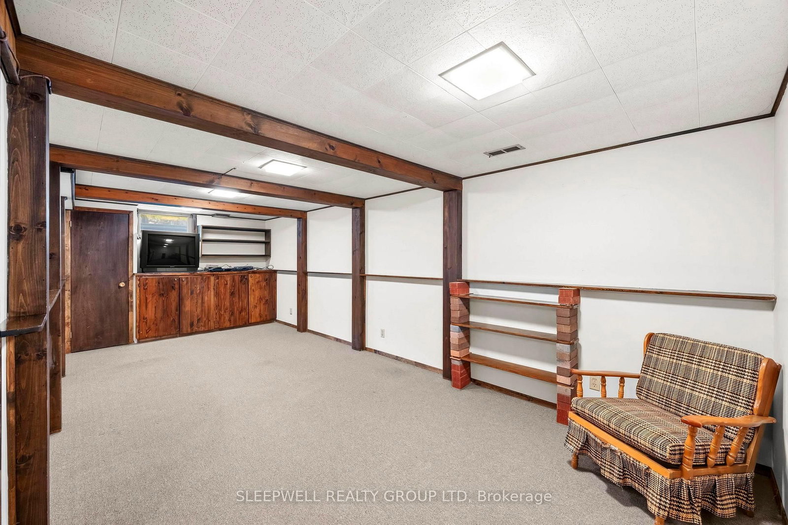 91 Country Lane W - Photo 23