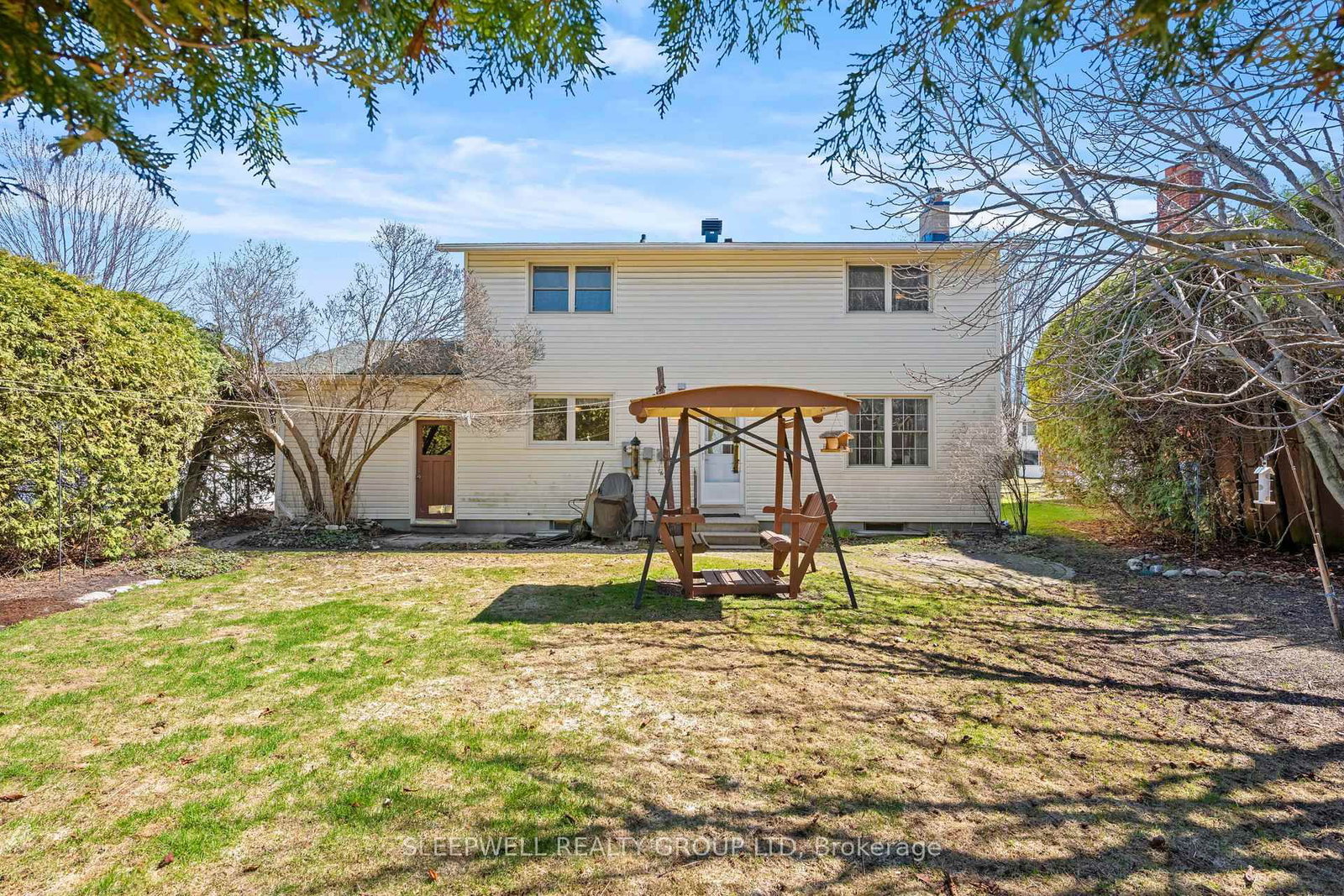 91 Country Lane W - Photo 24