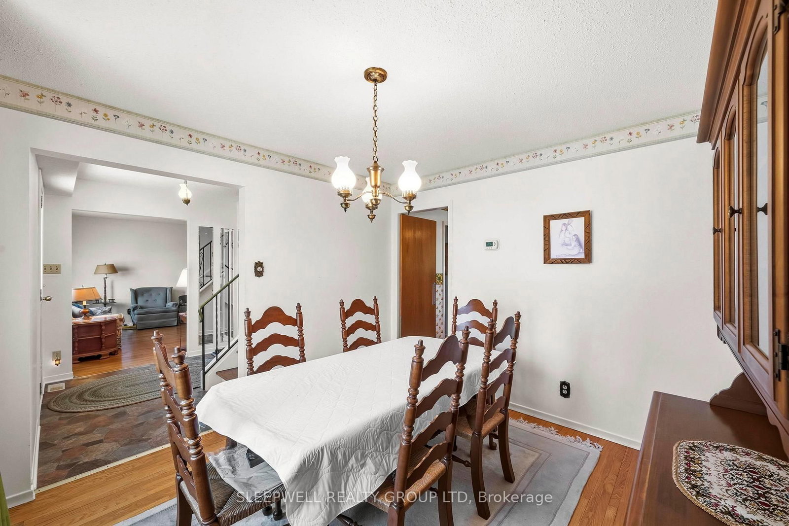 91 Country Lane W - Photo 7