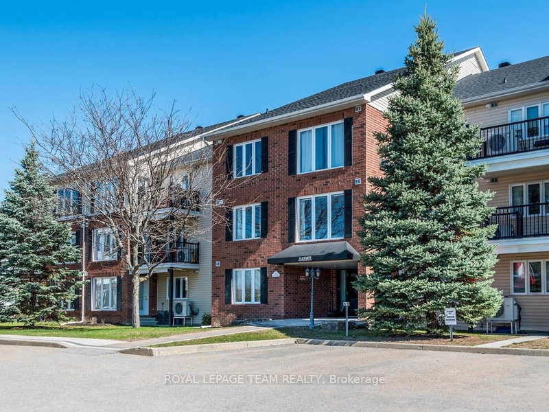 208 - 16 Sheffield St W, Arnprior, K7S 0A2 | Image 3
