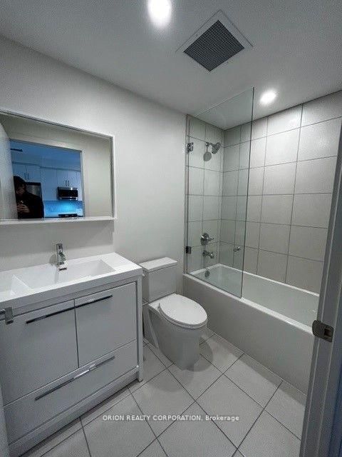 212 King William Street, Unit 821 - Photo 8