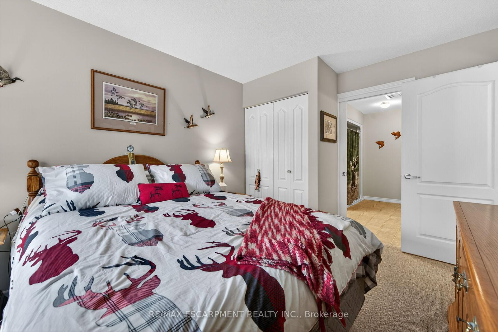 317 W Lock Street, Unit 115 - Photo 17