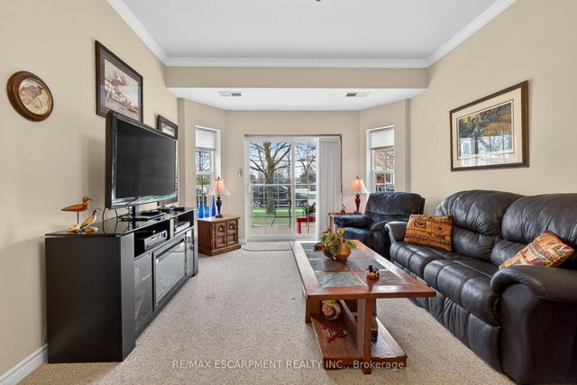 115 - 317 Lock Street W