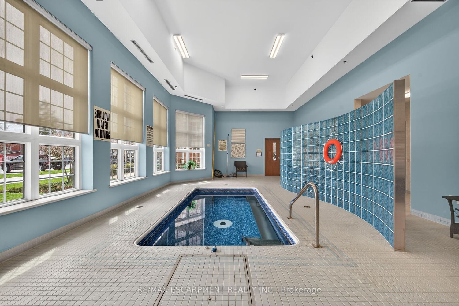 317 W Lock Street, Unit 115 - Photo 34