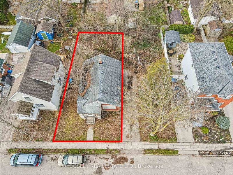 39 Menzie Ave, Guelph, N1E 5X8 | Image 2
