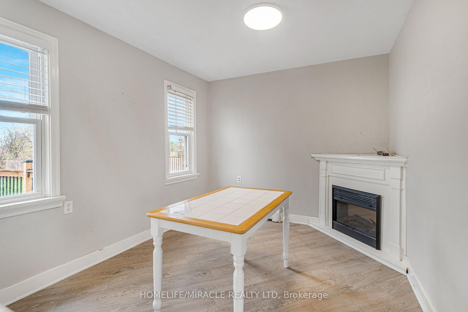 3318 Sinnicks Avenue - Photo 12