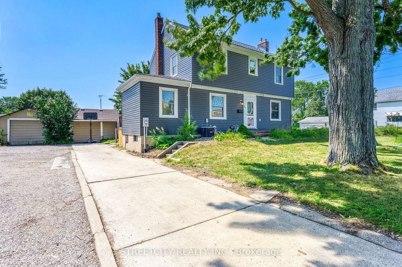 703 Wellington St, Sarnia, N7T 1J3 | Image 3