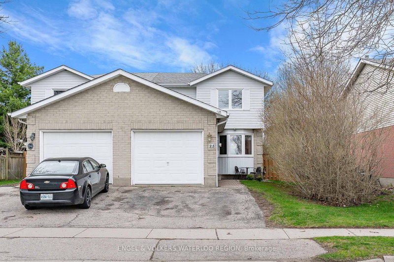 25 Oak Ave, Waterloo, Ontario