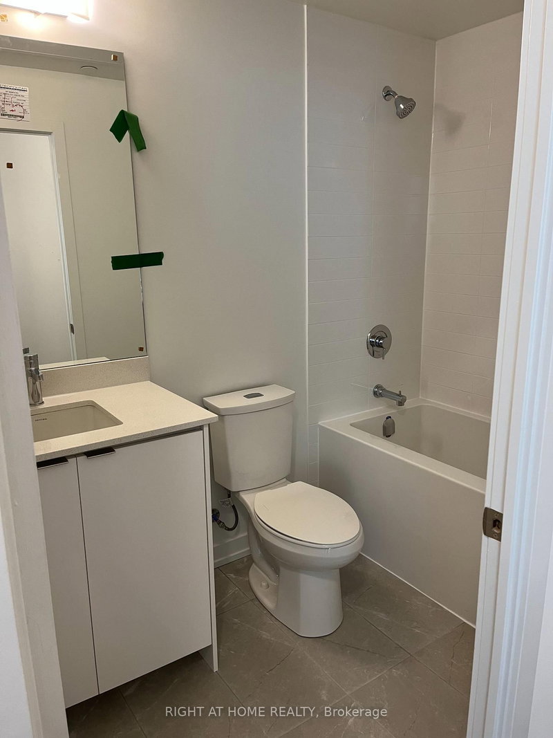 1501 - 55 Duke St W, Kitchener, N2H 0C9 | Image 2