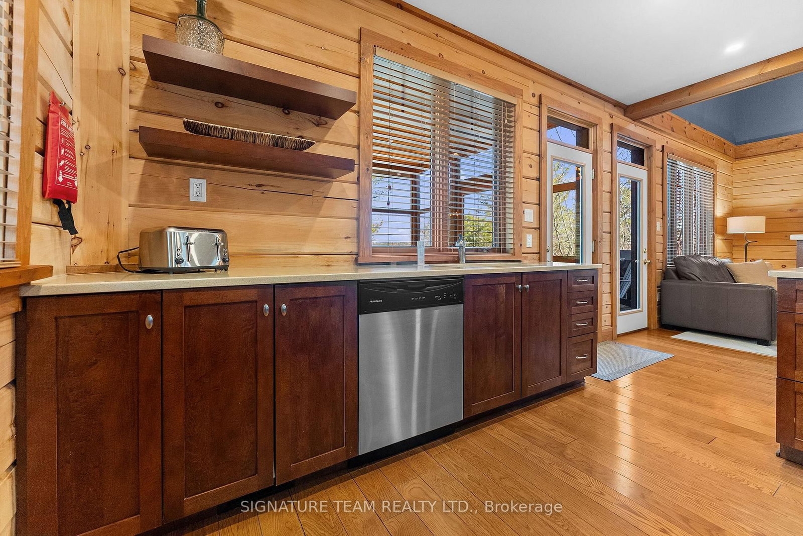 287 Presquile Trail • Foresters Falls, ON photo 14