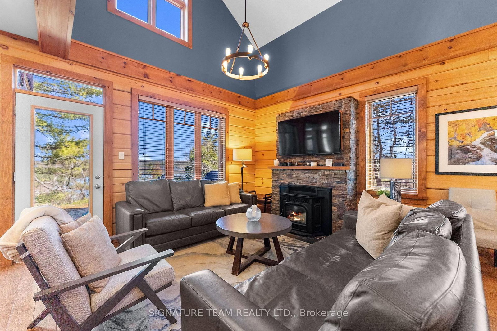 287 Presquile Trail • Foresters Falls, ON photo 9