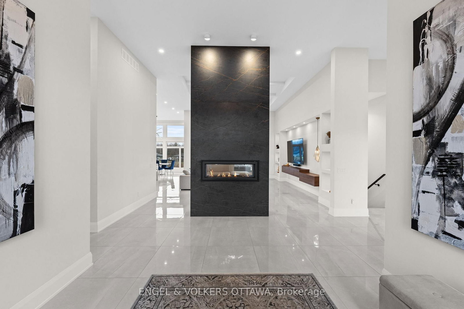 1600 Nightshade Place • Greely, ON photo 5