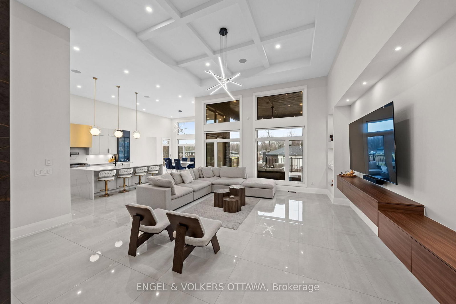 1600 Nightshade Place • Greely, ON photo 6