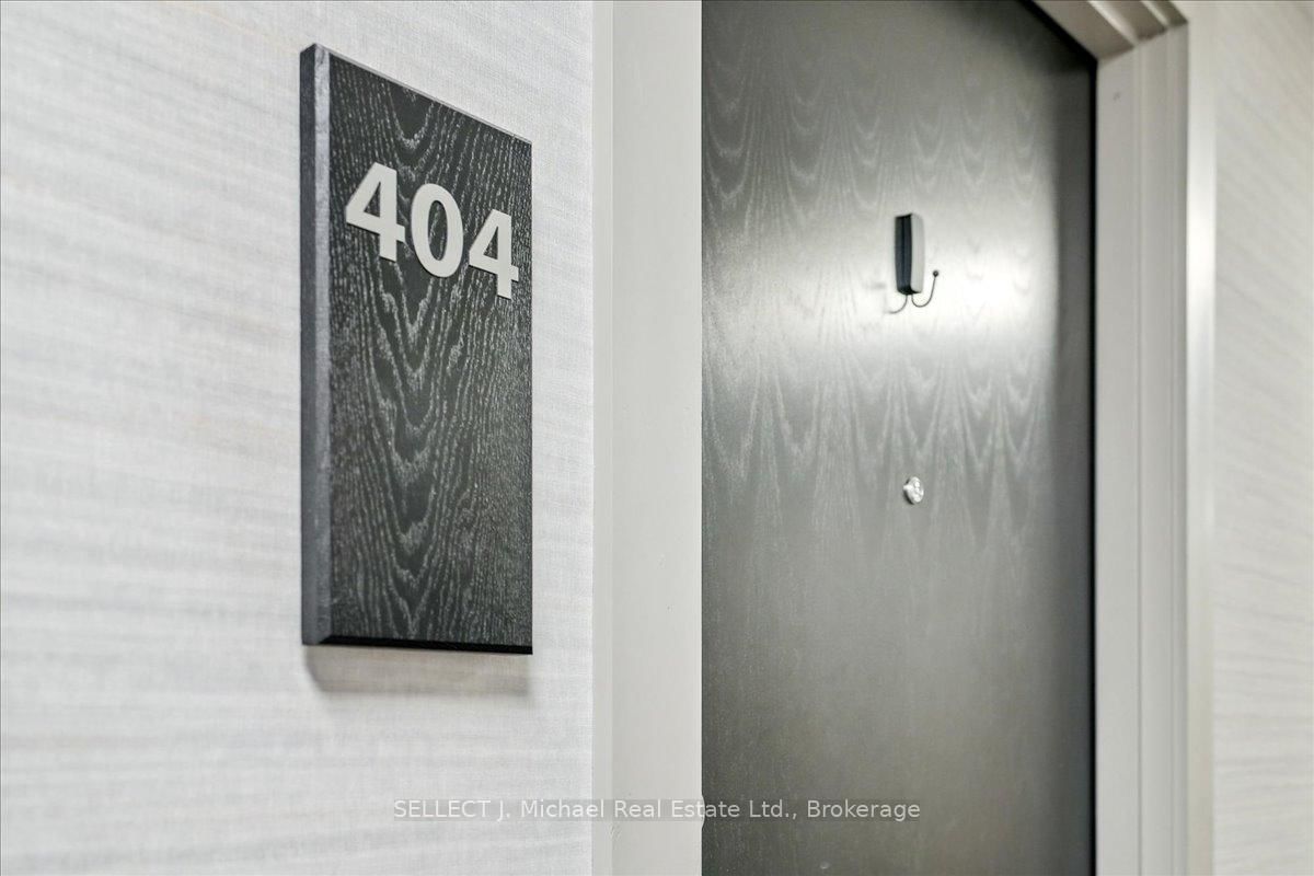 2750 King Street E, Unit 404 - Photo 14
